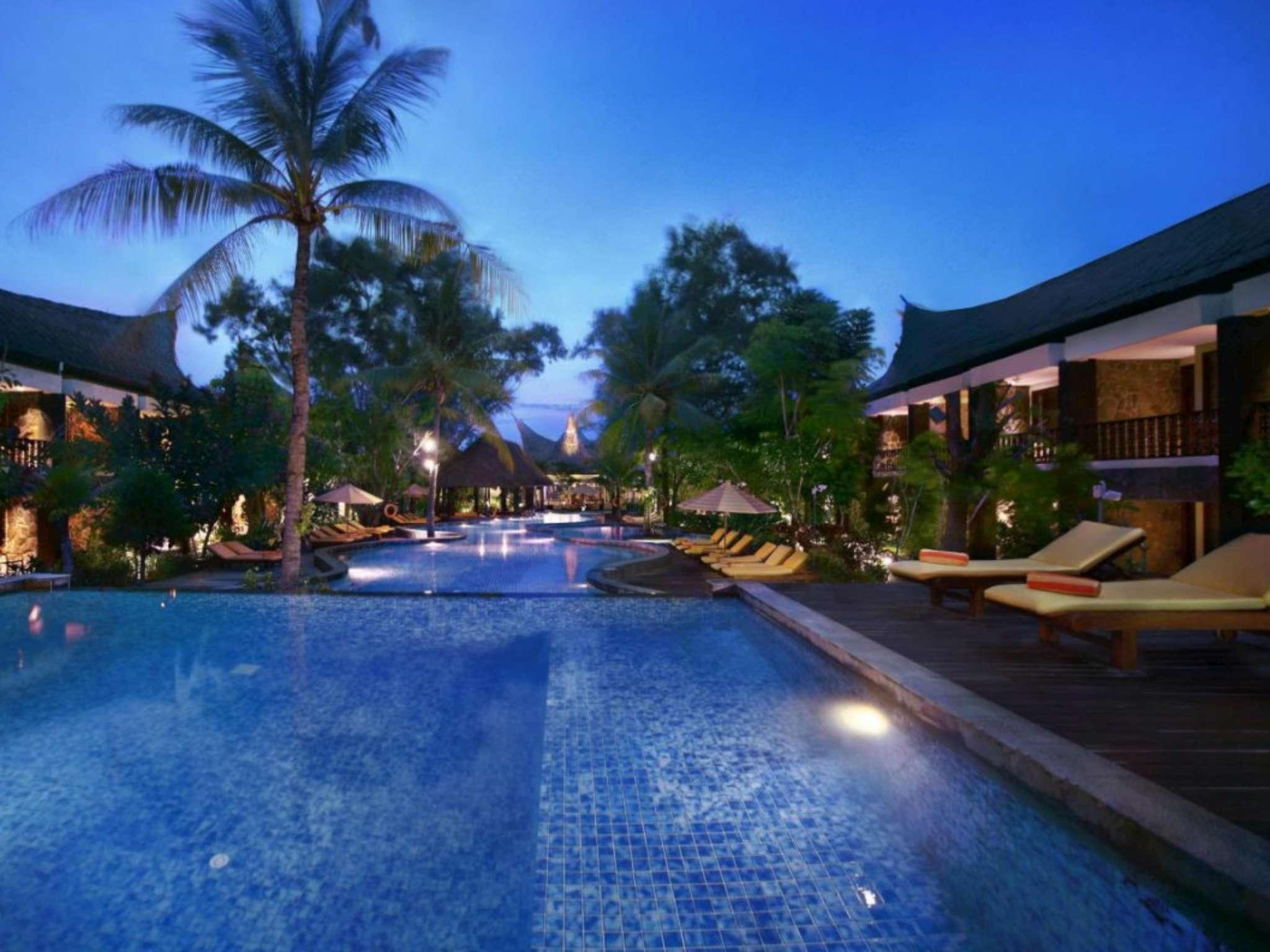 Aston Sunset Beach Resort - Gili Trawangan Esterno foto