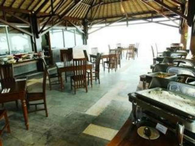 Aston Sunset Beach Resort - Gili Trawangan Esterno foto