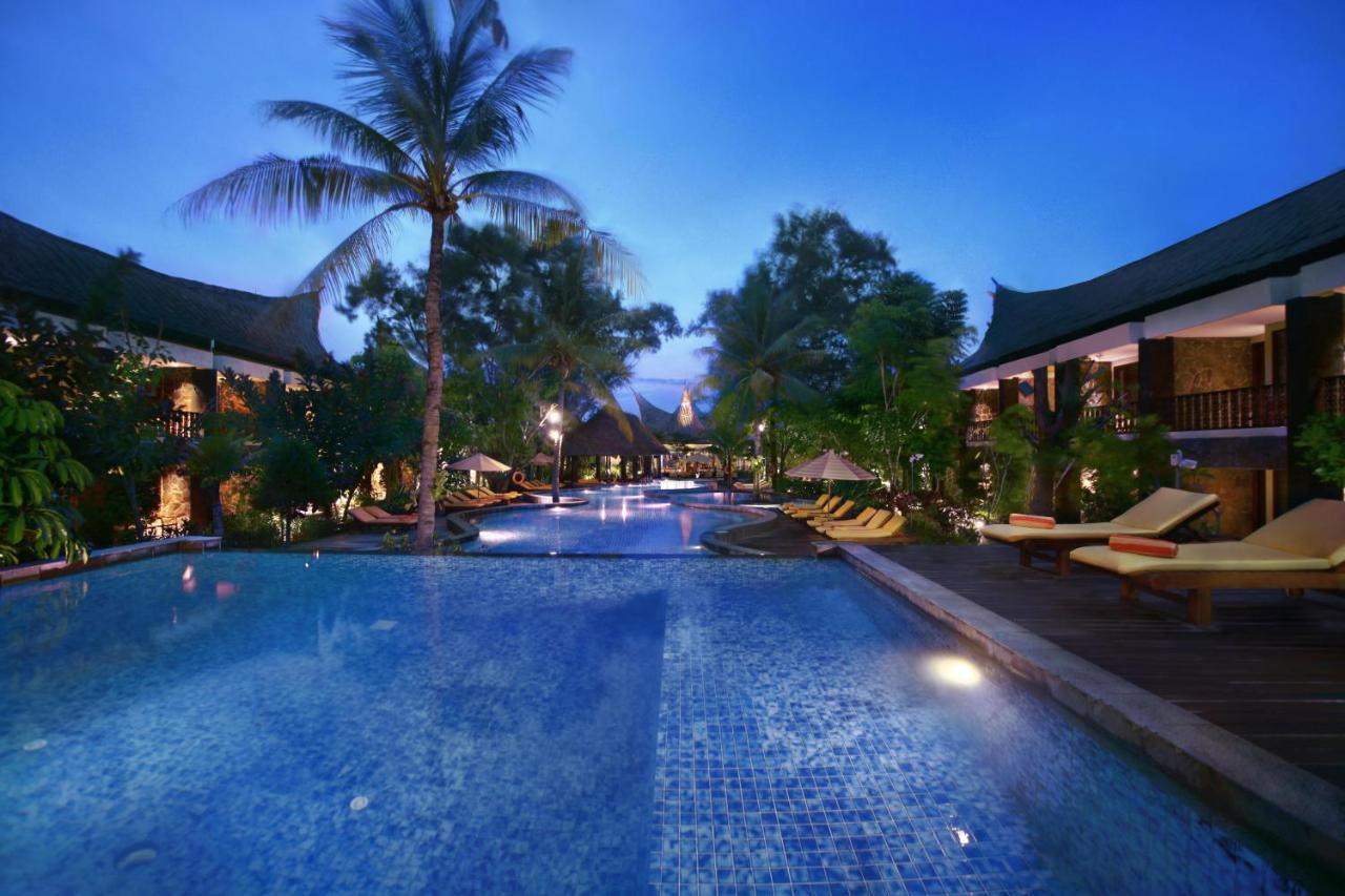 Aston Sunset Beach Resort - Gili Trawangan Esterno foto