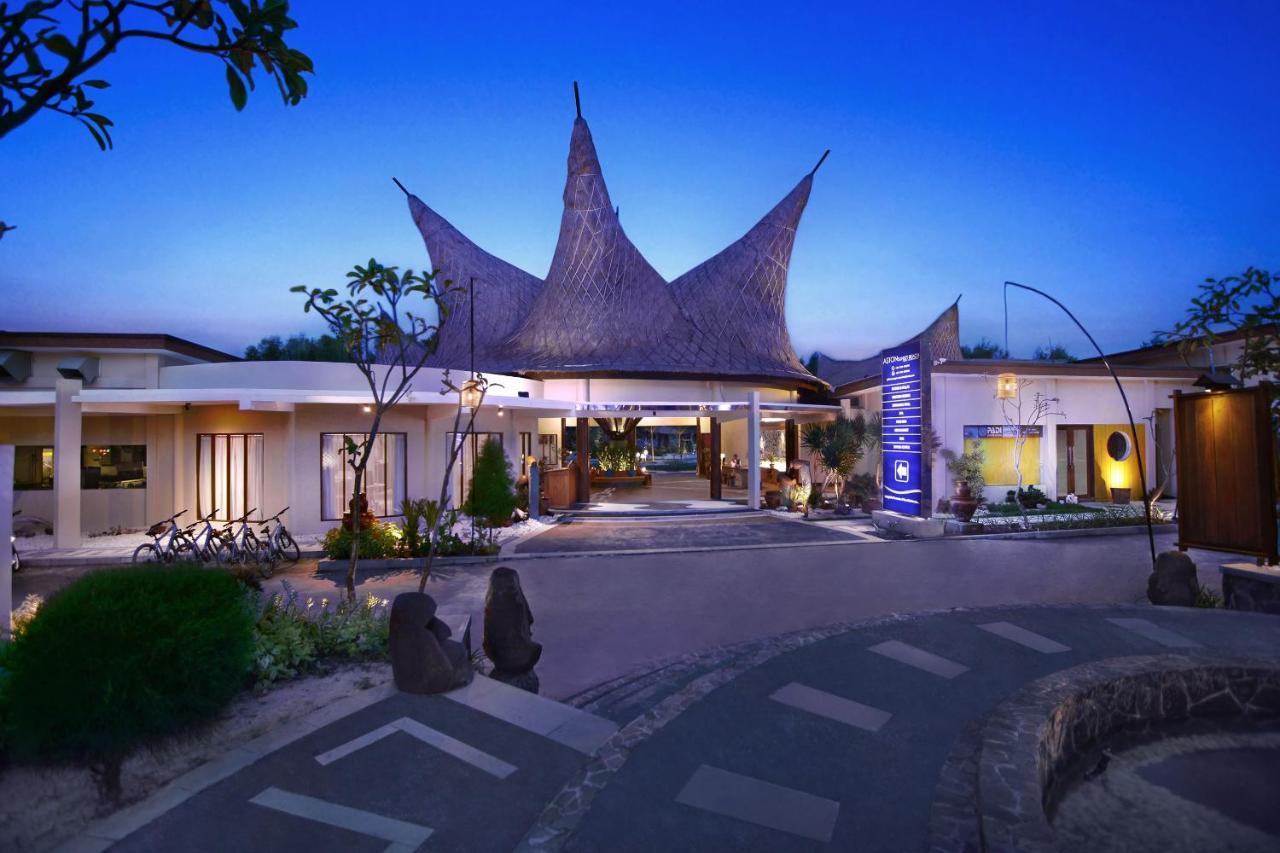 Aston Sunset Beach Resort - Gili Trawangan Esterno foto